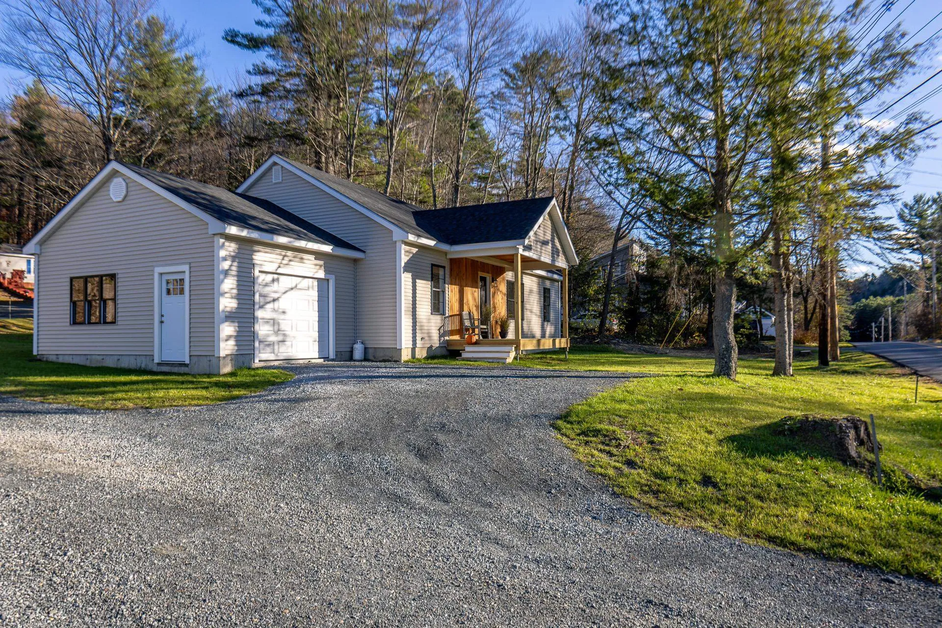 216 Quechee Hartland Road Hartford VT 05059