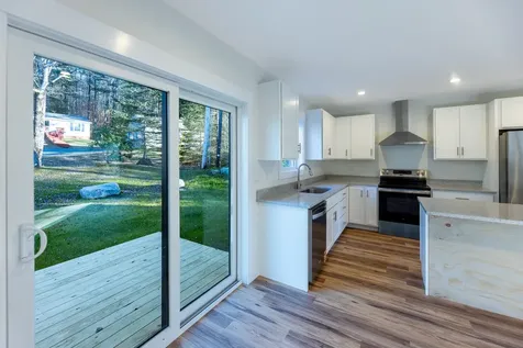 216 Quechee Hartland Road Hartford VT 05059