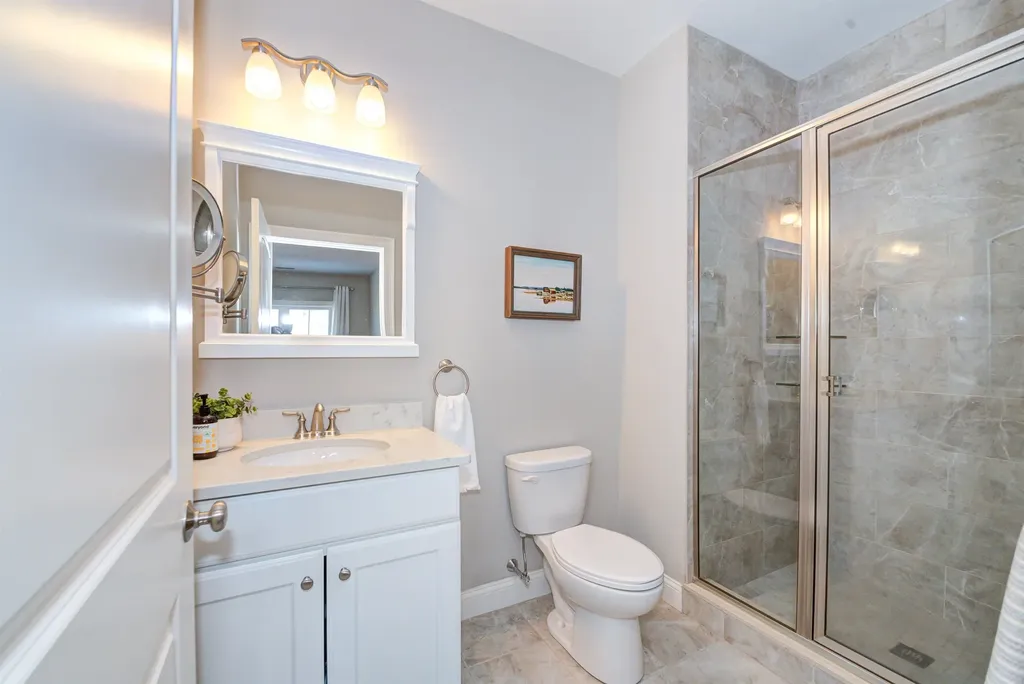 4 Montalcino Way Salem NH 03079
