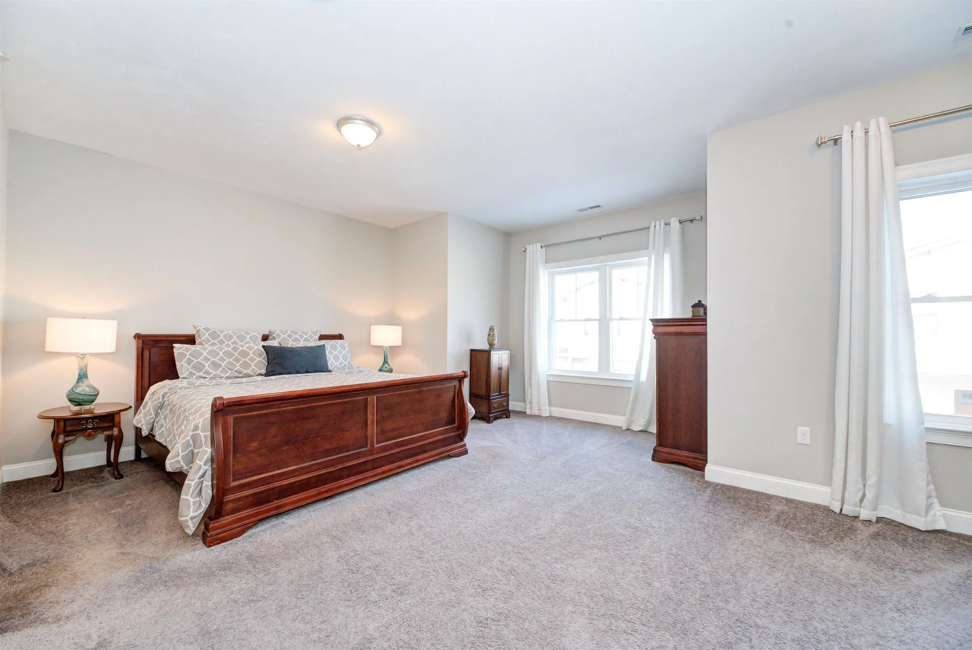 4 Montalcino Way Salem NH 03079