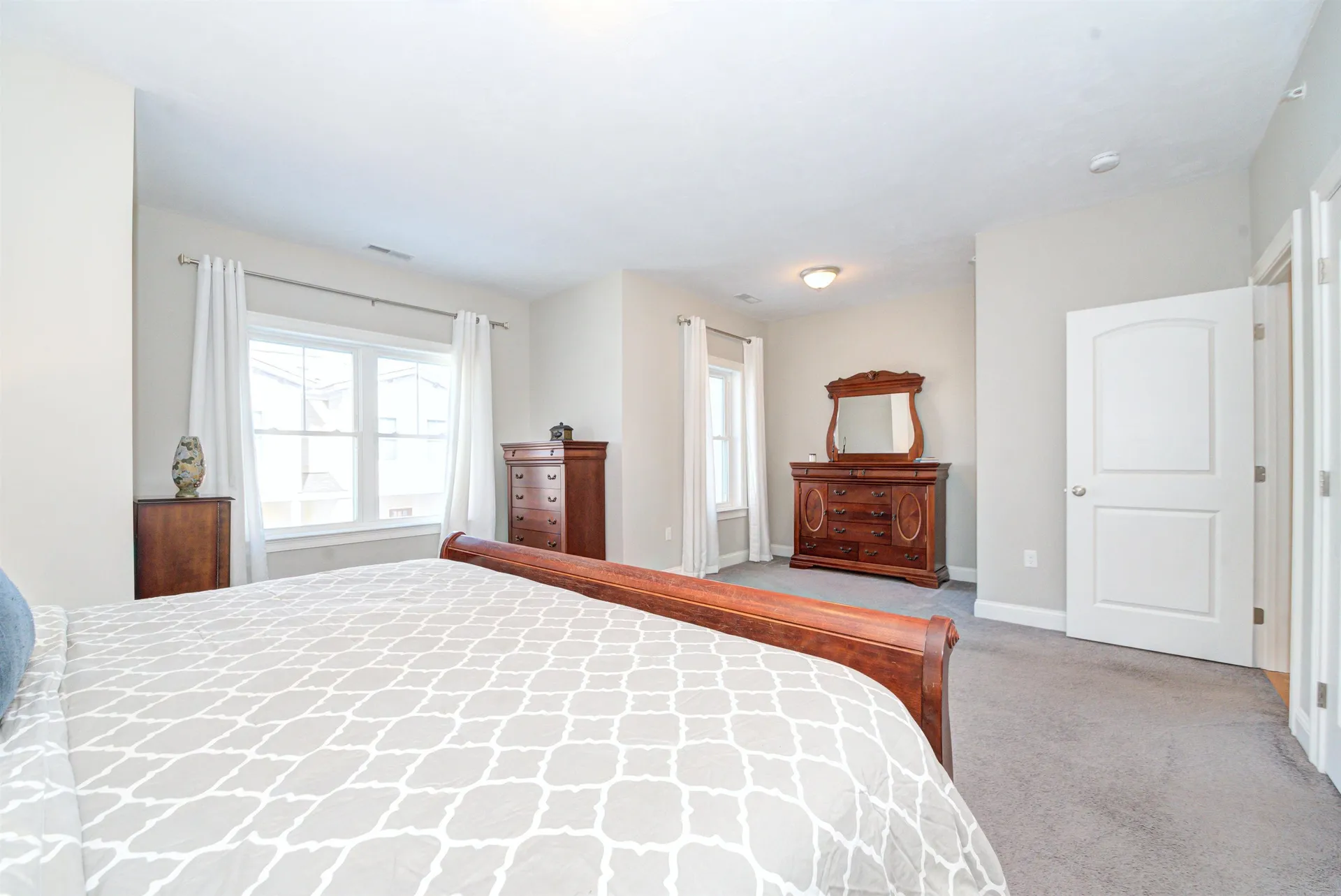 4 Montalcino Way Salem NH 03079