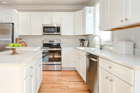 4 Montalcino Way Salem NH 03079