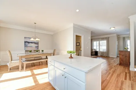 4 Montalcino Way Salem NH 03079