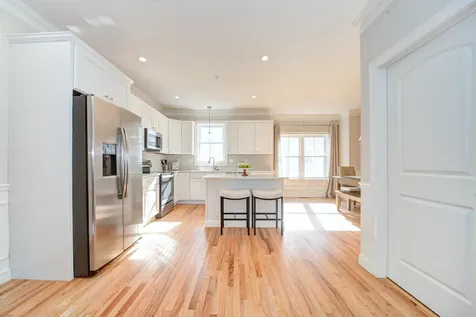 4 Montalcino Way Salem NH 03079