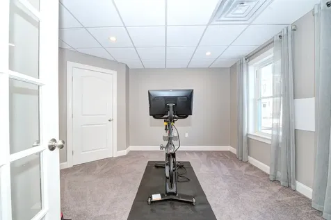 4 Montalcino Way Salem NH 03079