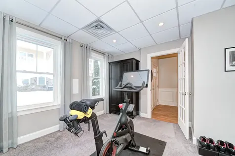 4 Montalcino Way Salem NH 03079