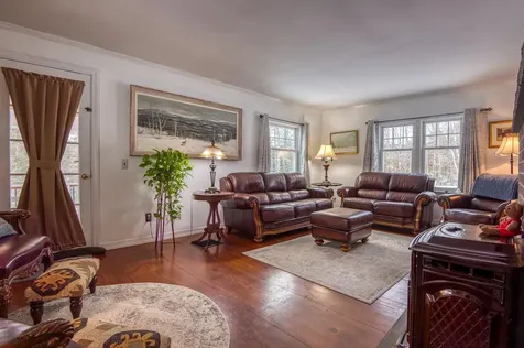 33 Roberts Road Eaton NH 03832