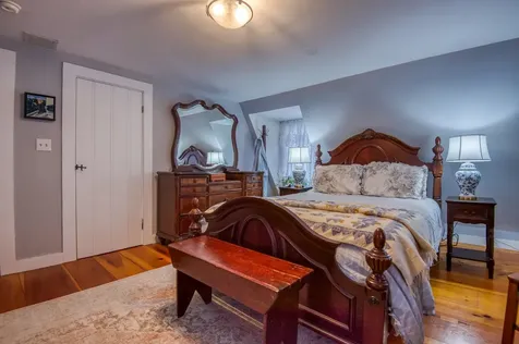 33 Roberts Road Eaton NH 03832