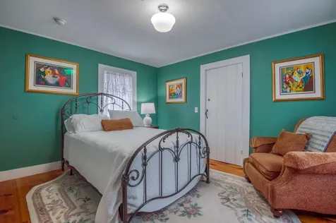 33 Roberts Road Eaton NH 03832