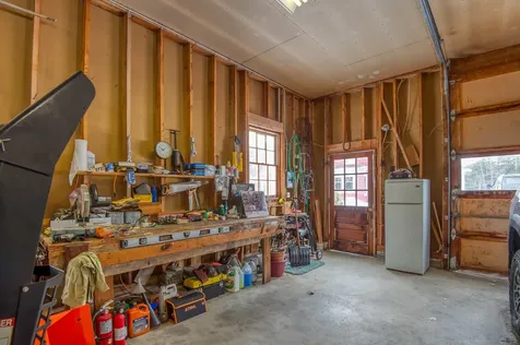 33 Roberts Road Eaton NH 03832