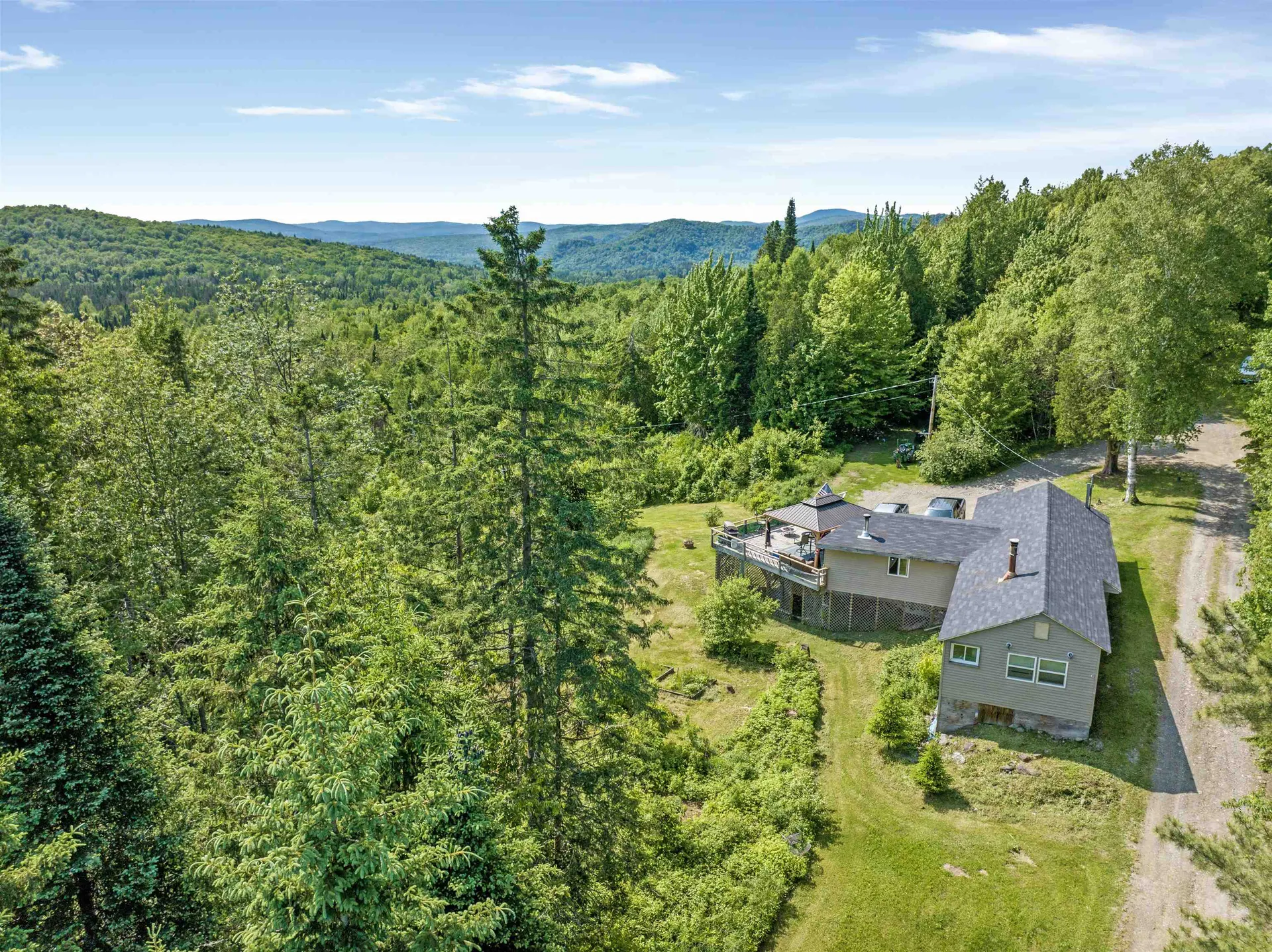 97 Cobblestone Road Clarksville NH 03592