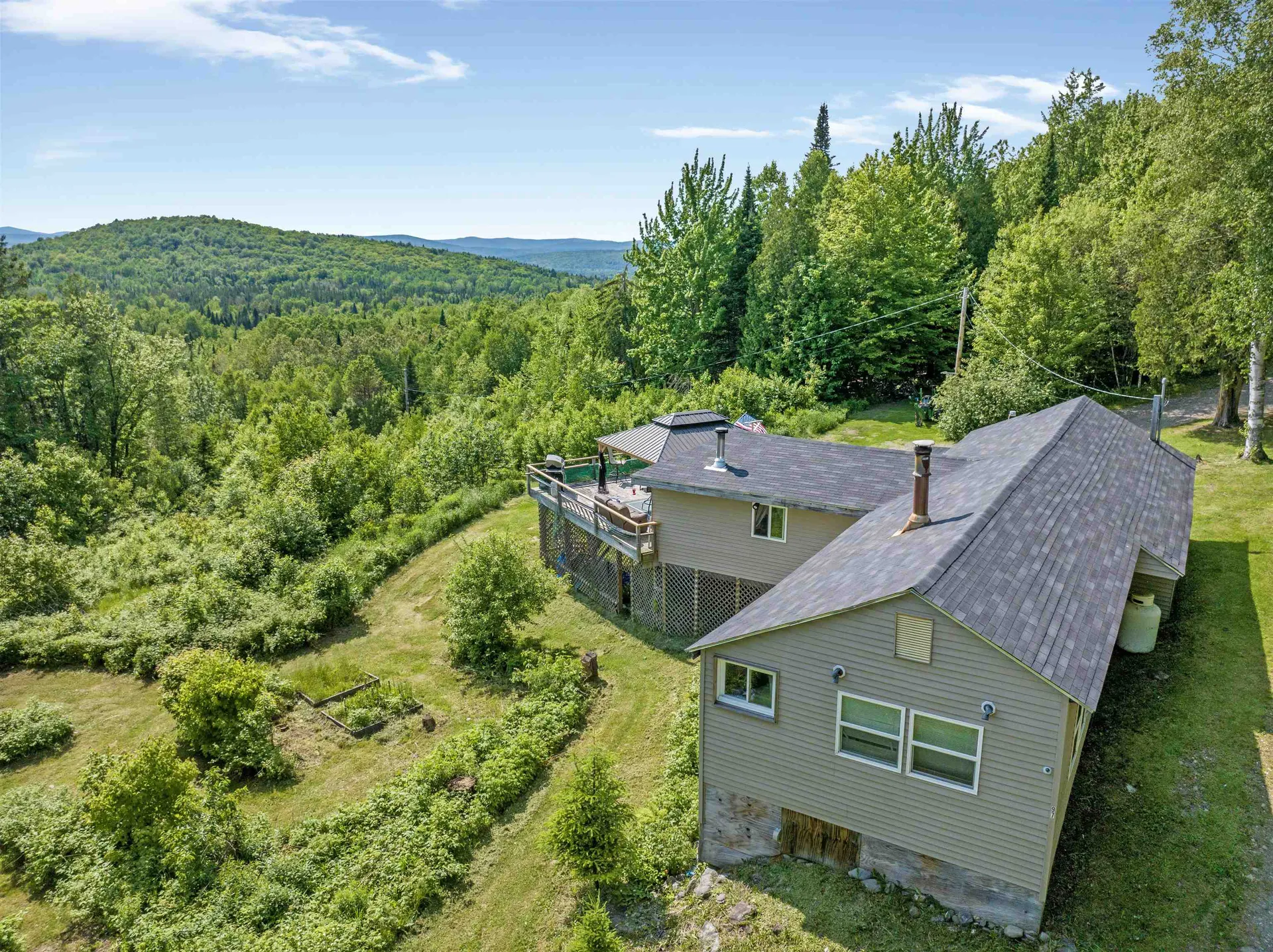 97 Cobblestone Road Clarksville NH 03592