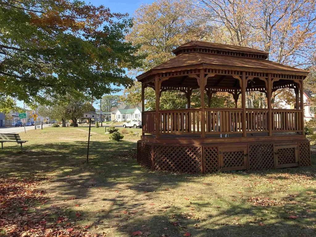 88 South Road Canaan NH 03741