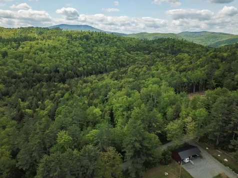 1105 South Hill Road Jamaica VT 05343