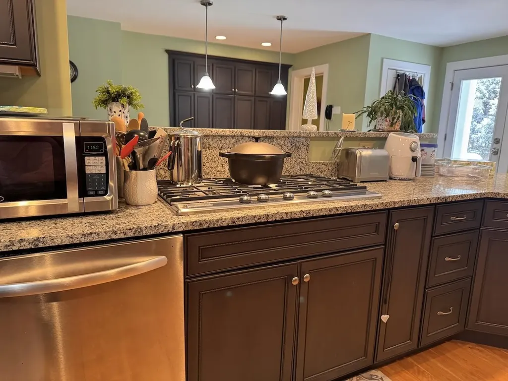 275 Court Street Keene NH 03431