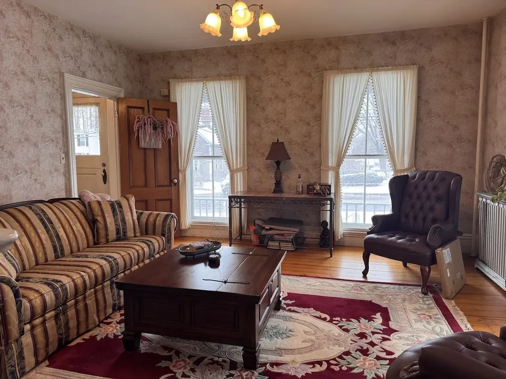 275 Court Street Keene NH 03431