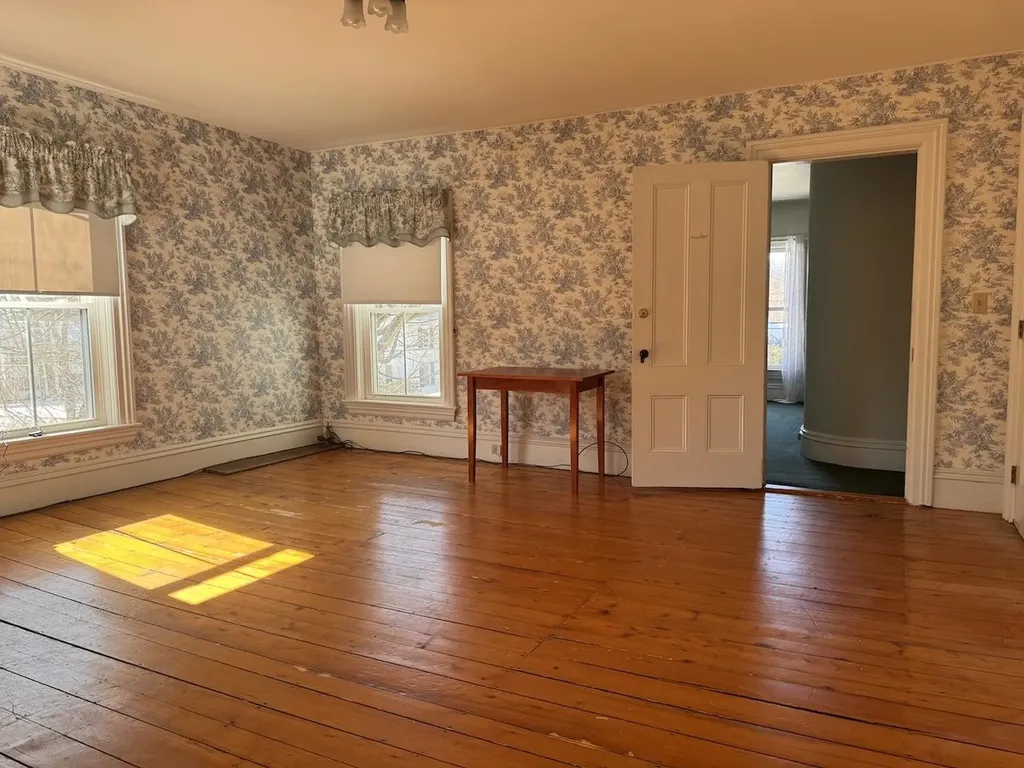 275 Court Street Keene NH 03431