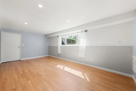 2 Brookside Drive Exeter NH 03833