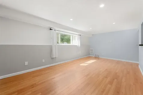 2 Brookside Drive Exeter NH 03833
