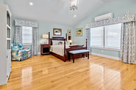 5 Brockway Road Hanover NH 03755