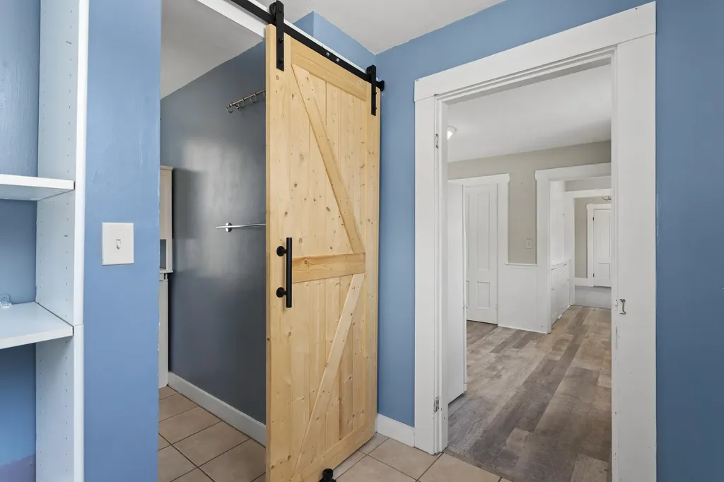 28 Back River Road Dover NH 03820