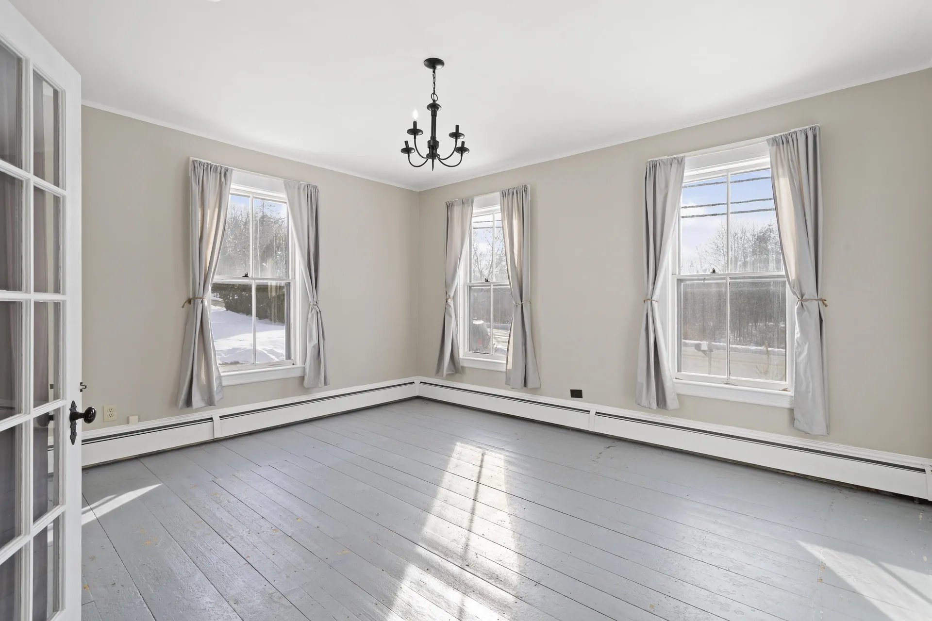 28 Back River Road Dover NH 03820