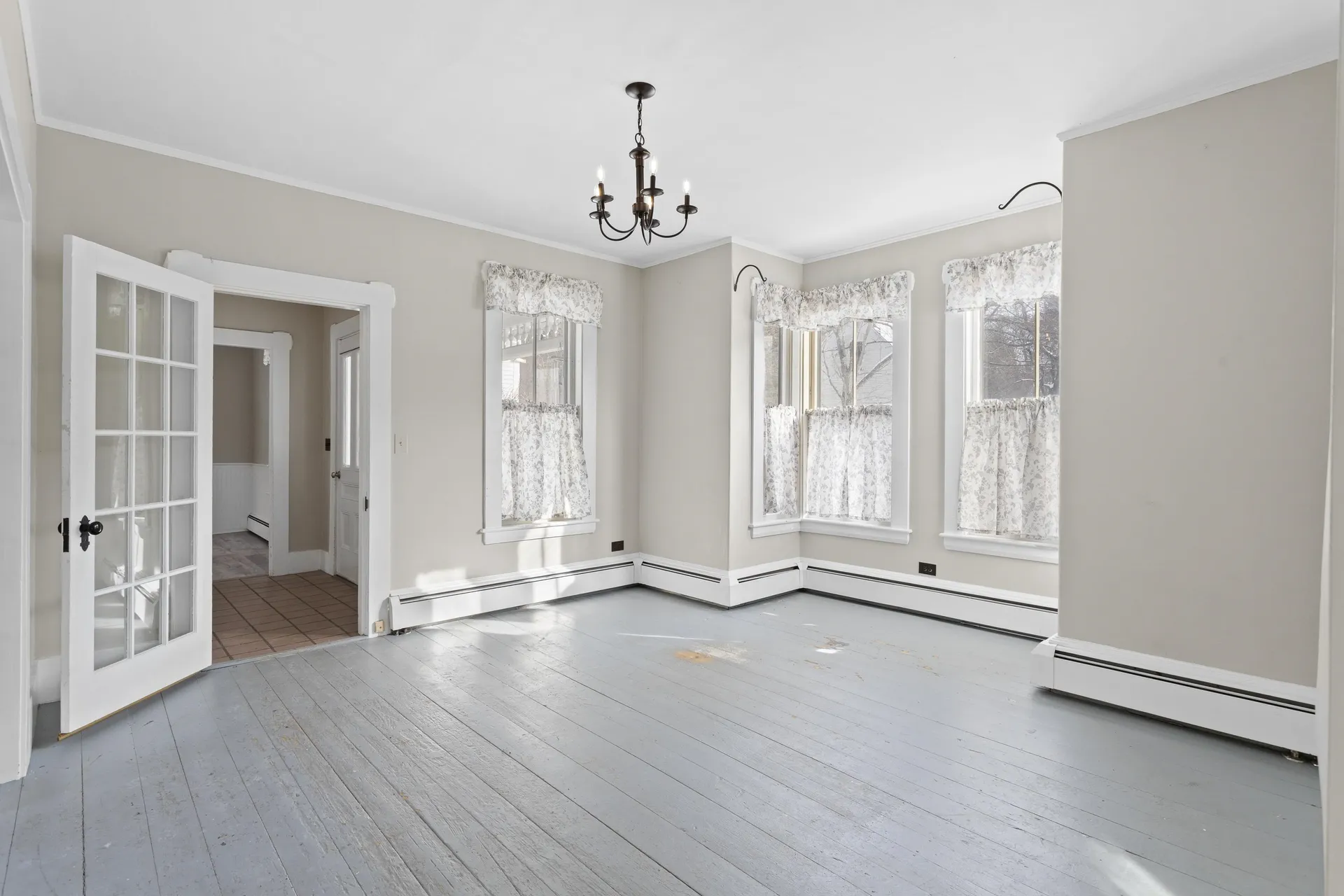 28 Back River Road Dover NH 03820