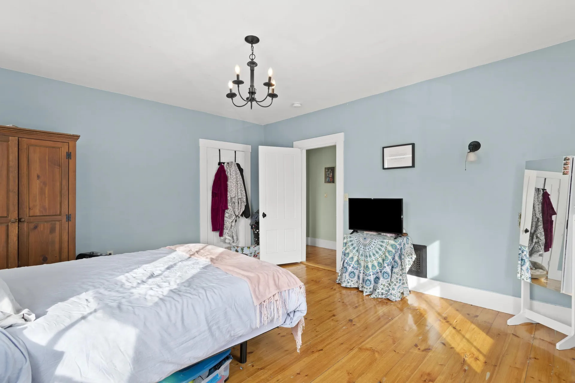 28 Back River Road Dover NH 03820