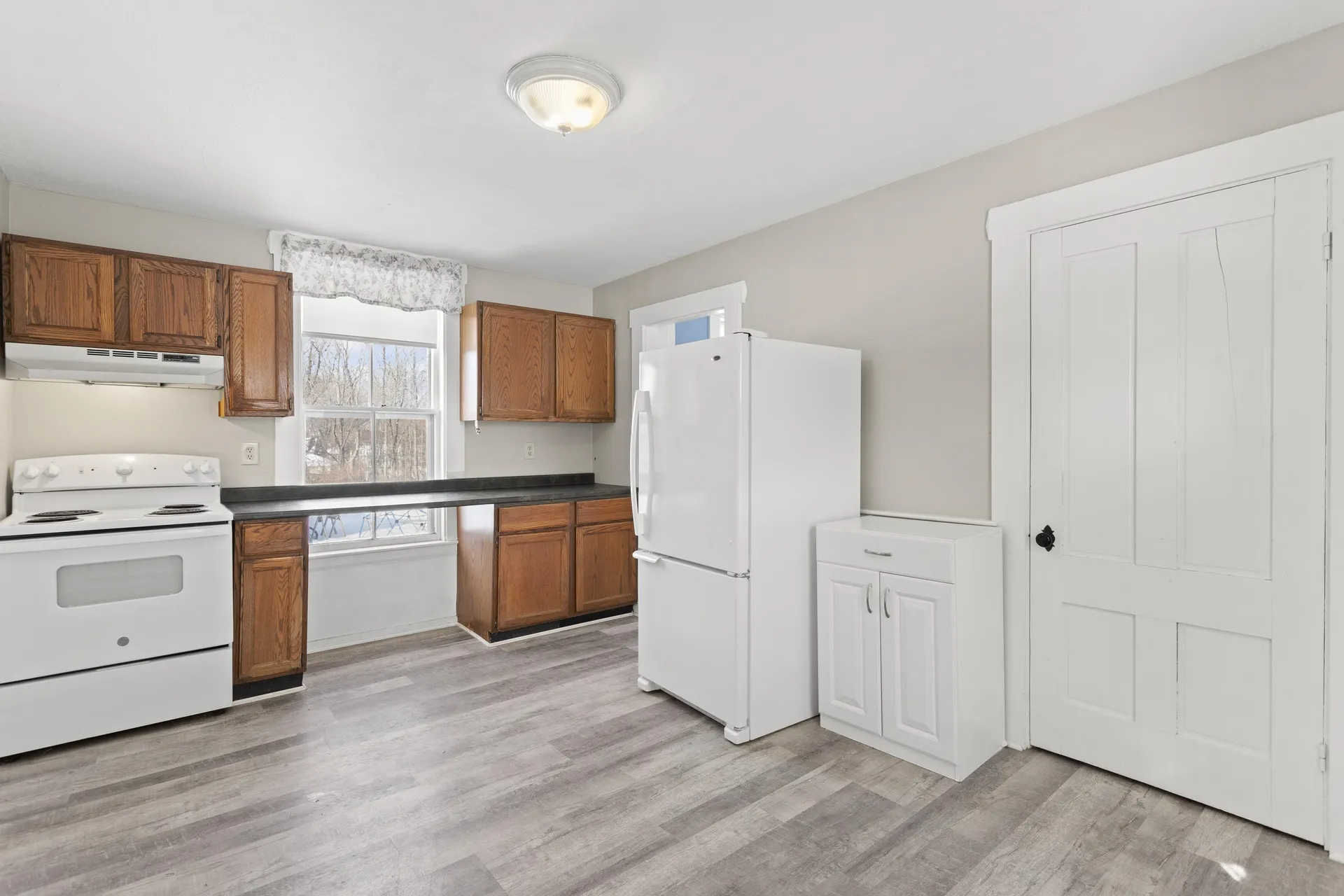 28 Back River Road Dover NH 03820