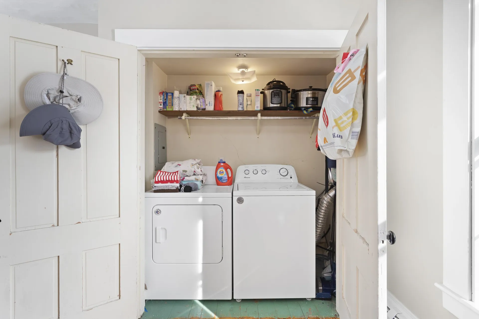 28 Back River Road Dover NH 03820