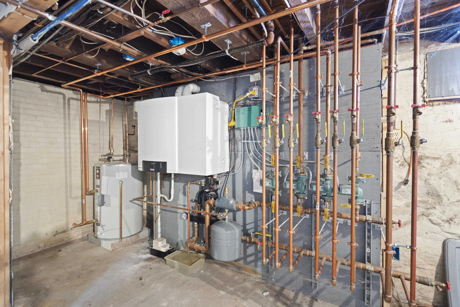 28 Back River Road Dover NH 03820