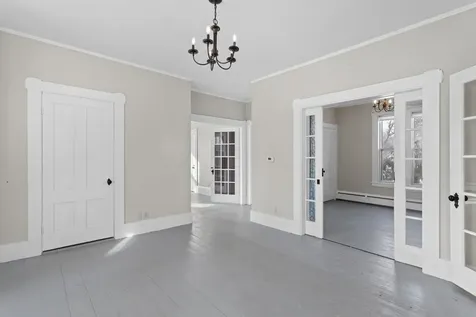 28 Back River Road Dover NH 03820