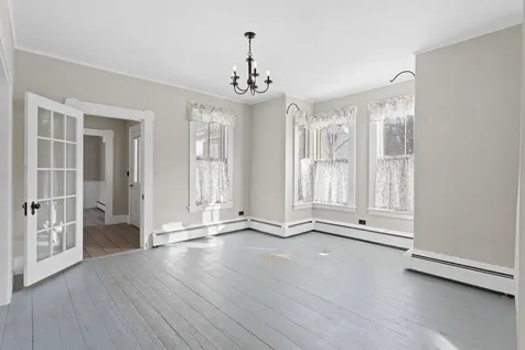 28 Back River Road Dover NH 03820