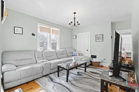 28 Back River Road Dover NH 03820