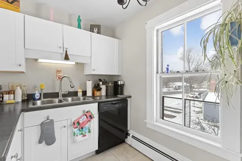 28 Back River Road Dover NH 03820