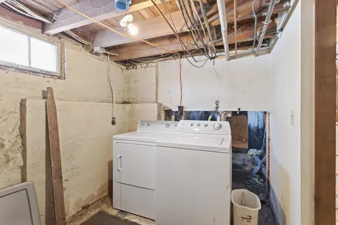 28 Back River Road Dover NH 03820