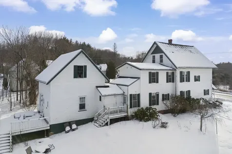 28 Back River Road Dover NH 03820