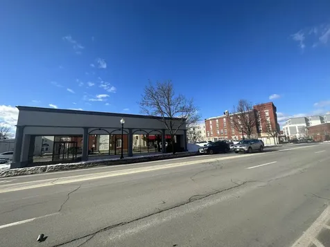 21 South Main Street Rochester NH 03867