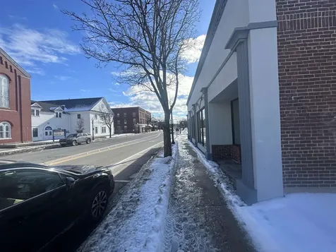 21 South Main Street Rochester NH 03867