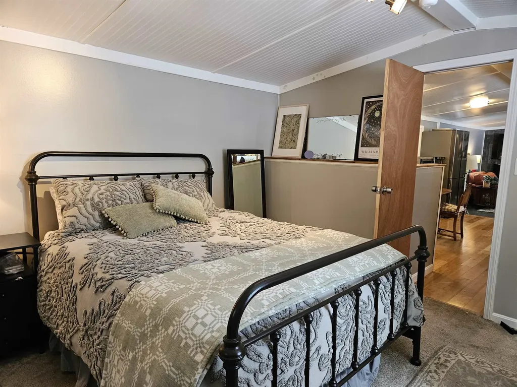 1025 Morways Park Charlestown NH 03603