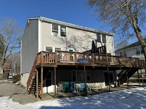 105 High Street Hampton NH 03842-214