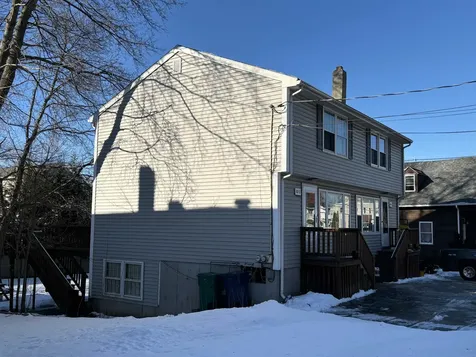 105 High Street Hampton NH 03842-214