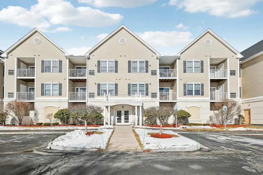 59 Cluff Road Salem NH 03079