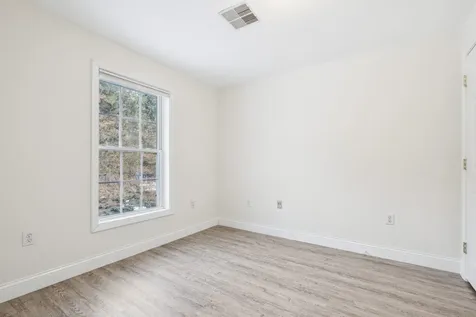 59 Cluff Road Salem NH 03079