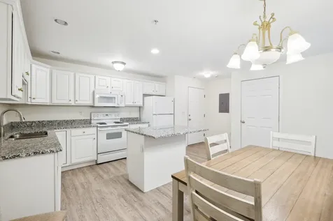 59 Cluff Road Salem NH 03079