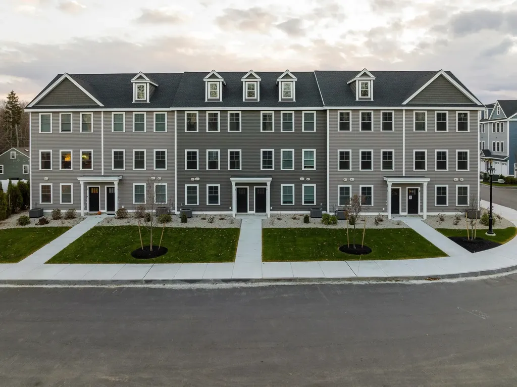 43 Juniper Lane Portsmouth NH 03801