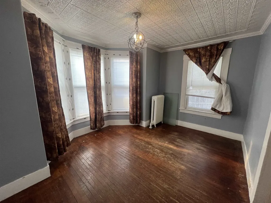 5 Coxeter Square Rochester NH 03867