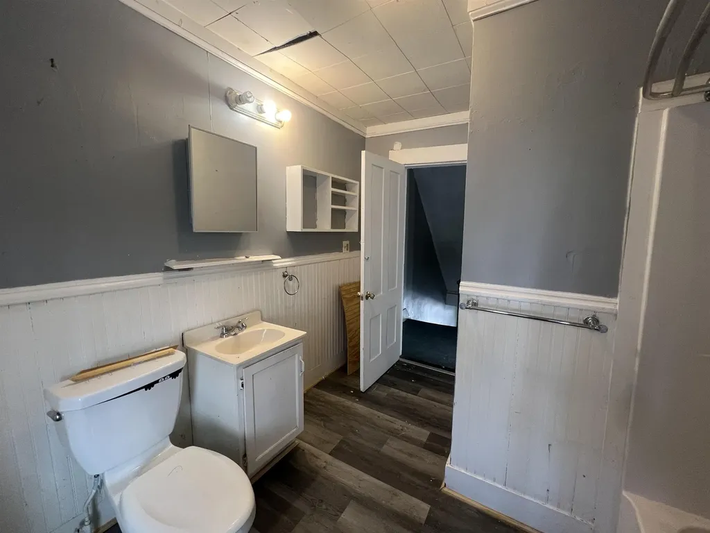 5 Coxeter Square Rochester NH 03867