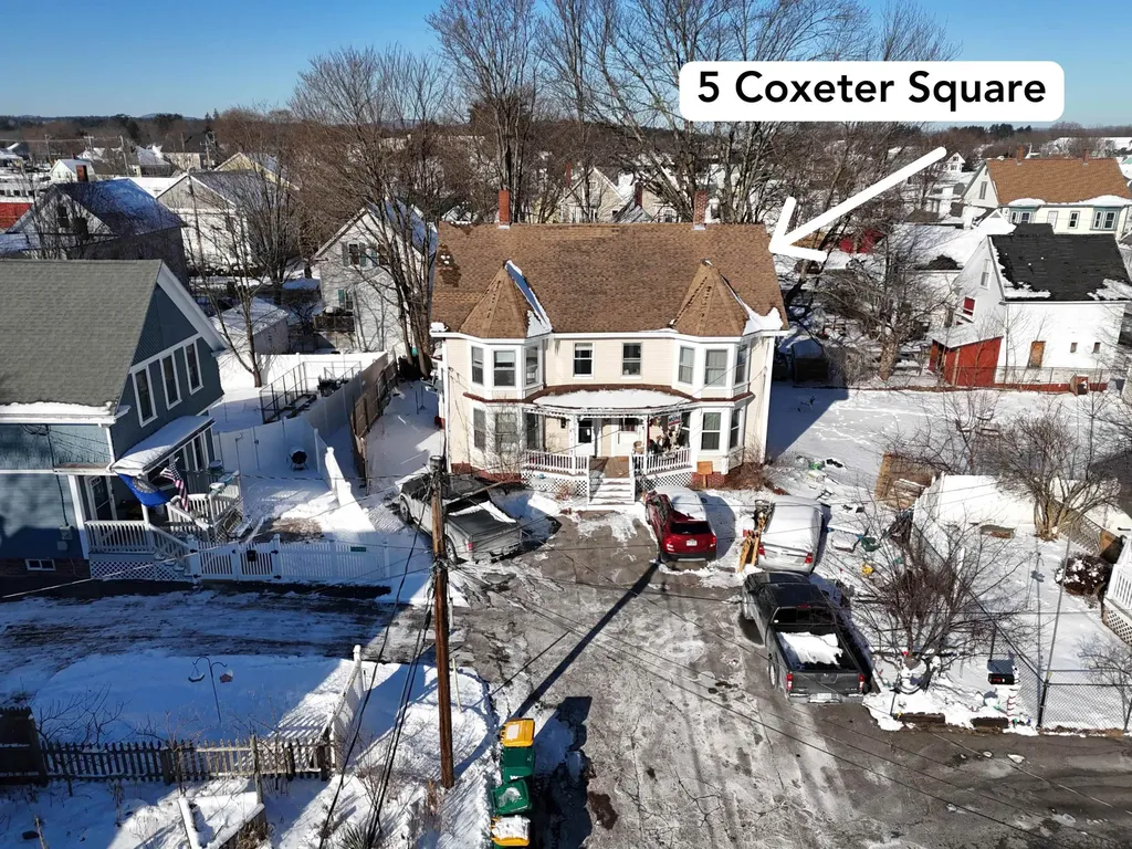 5 Coxeter Square Rochester NH 03867