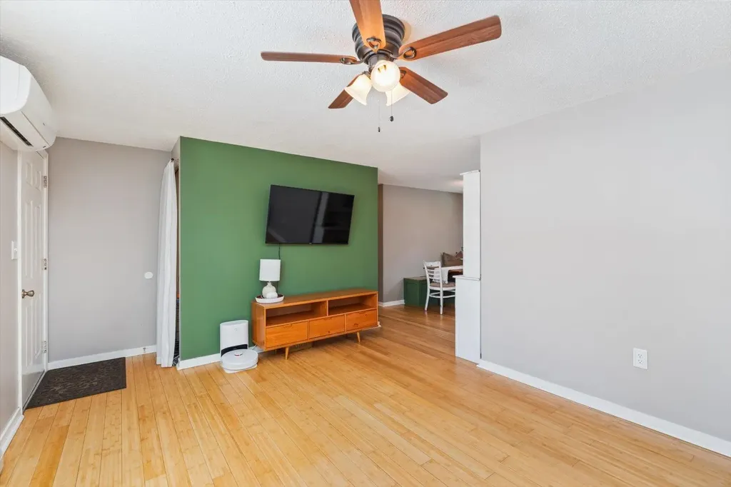 36 Wedgewood Drive Winchester NH 03470